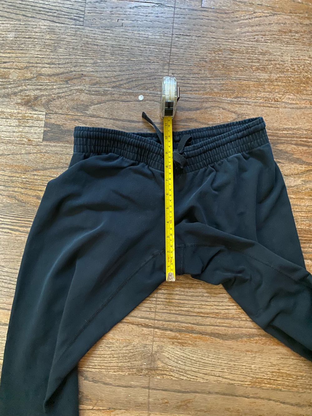Lululemon Mid Rise Joggers - Picture 6 of 6